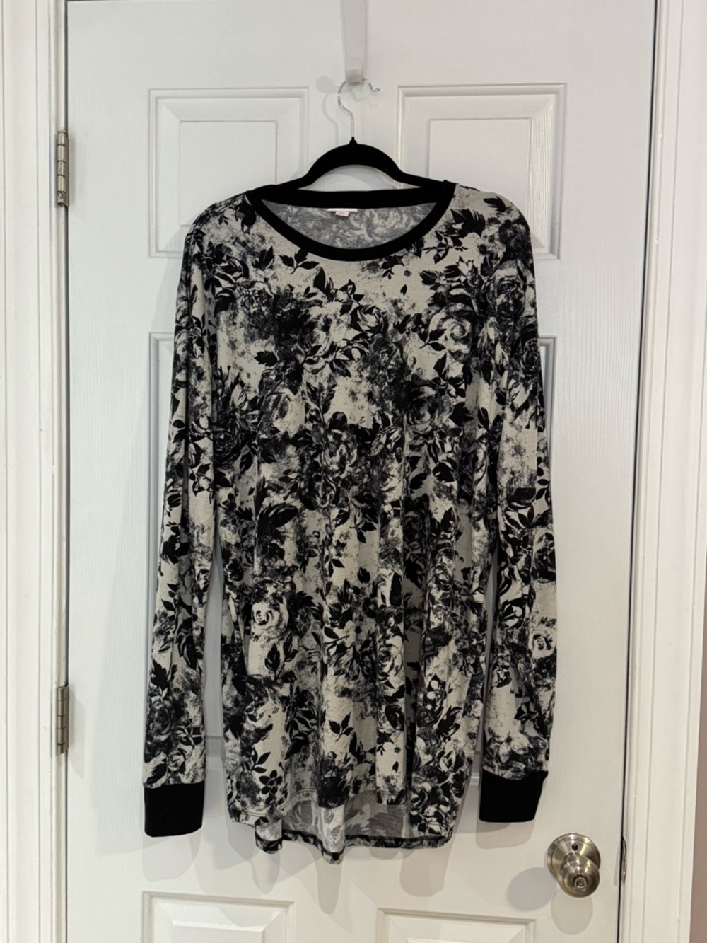 LuLaRoe Black and White Floral Neckline Top